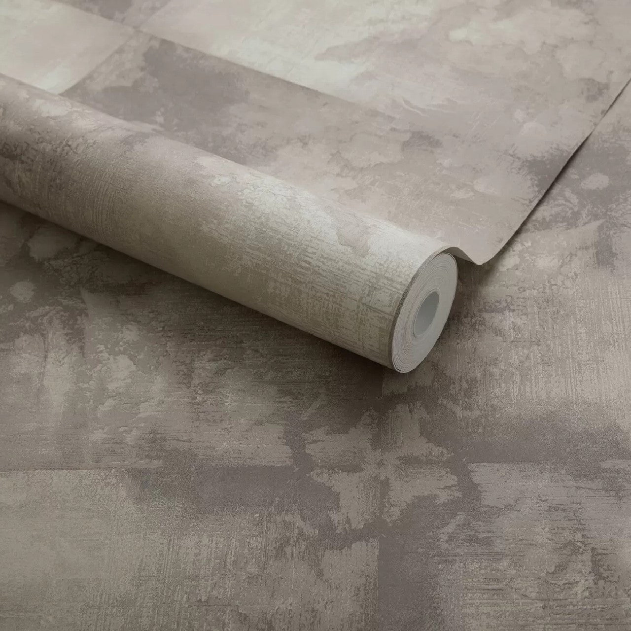 2210-164-03 - Crystalline Wallpaper - Carnelian - 1838 wallcoverings
