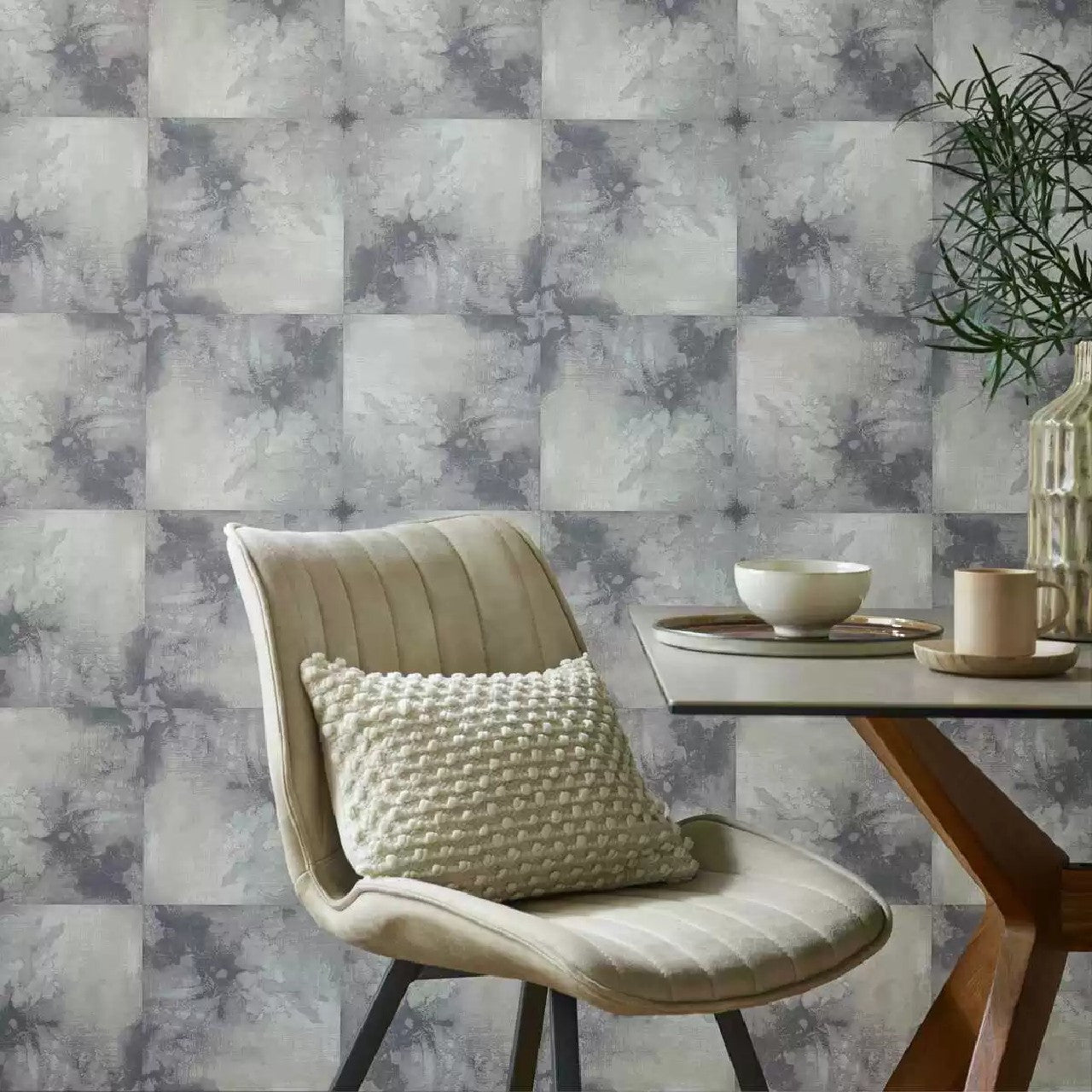 2210-164-04 - Crystalline Wallpaper - Quartz - 1838 wallcoverings