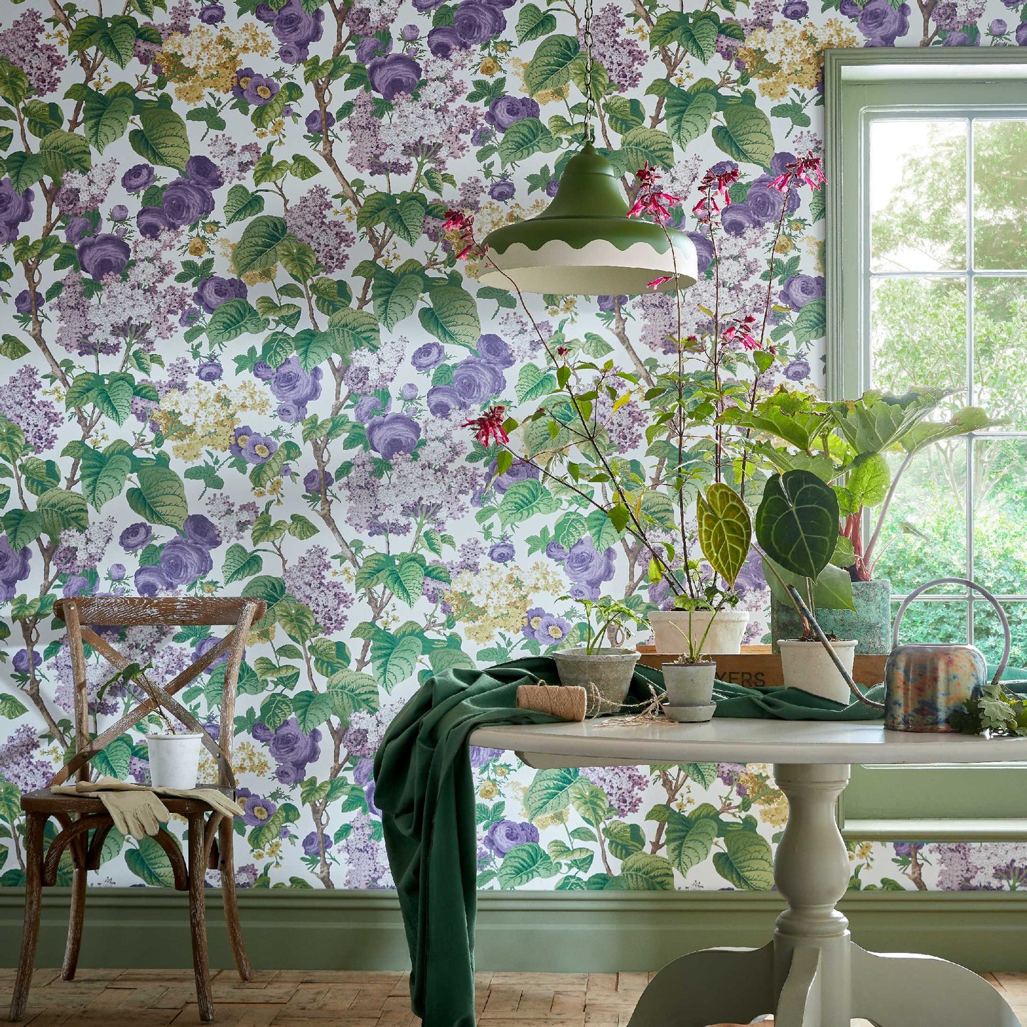 2311-168-01 - Floribunda Wallpaper - Lavender Dream - 1838 wallcoverings