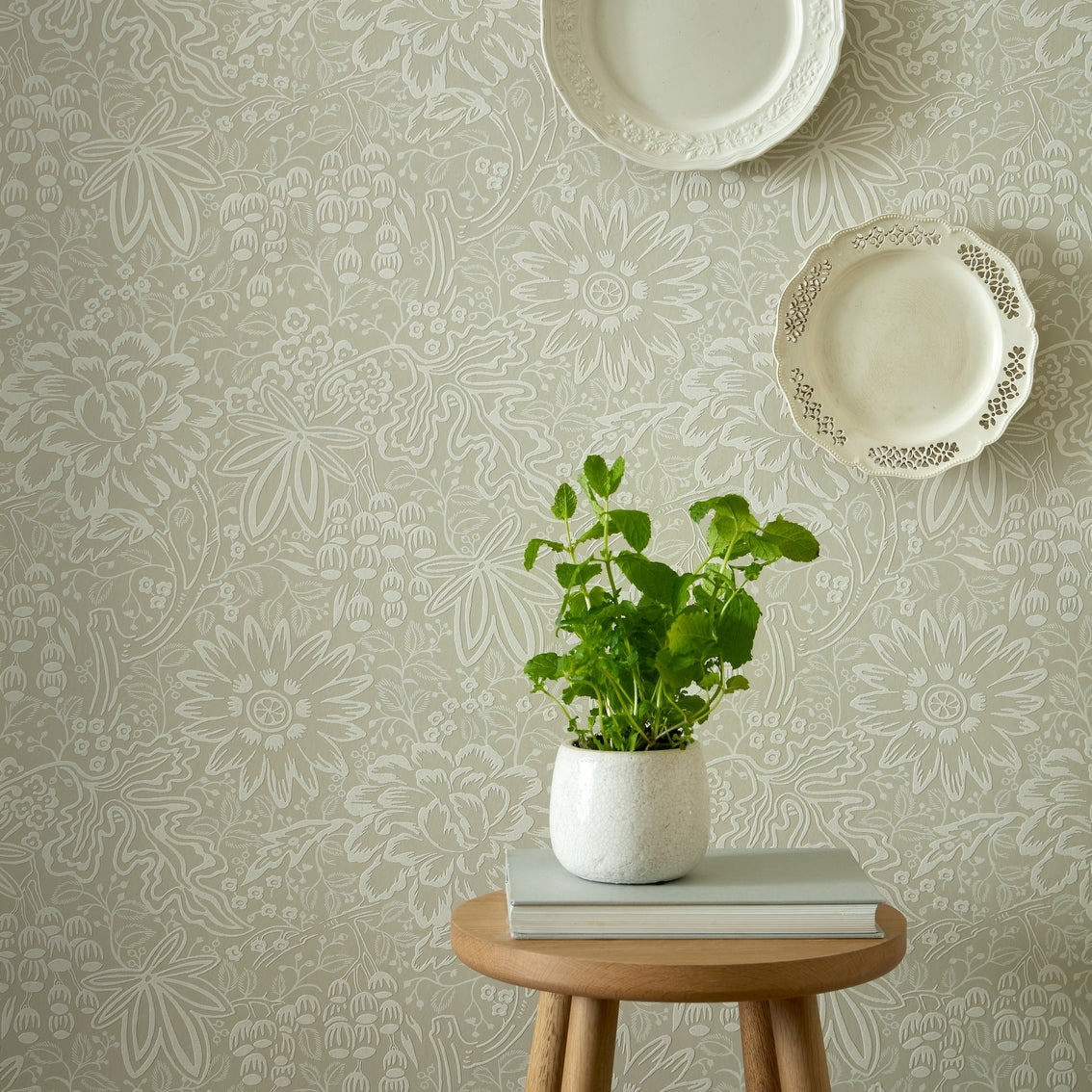 2513-188-01 - Peony Garden Wallpaper - Natural - 1838 wallcoverings