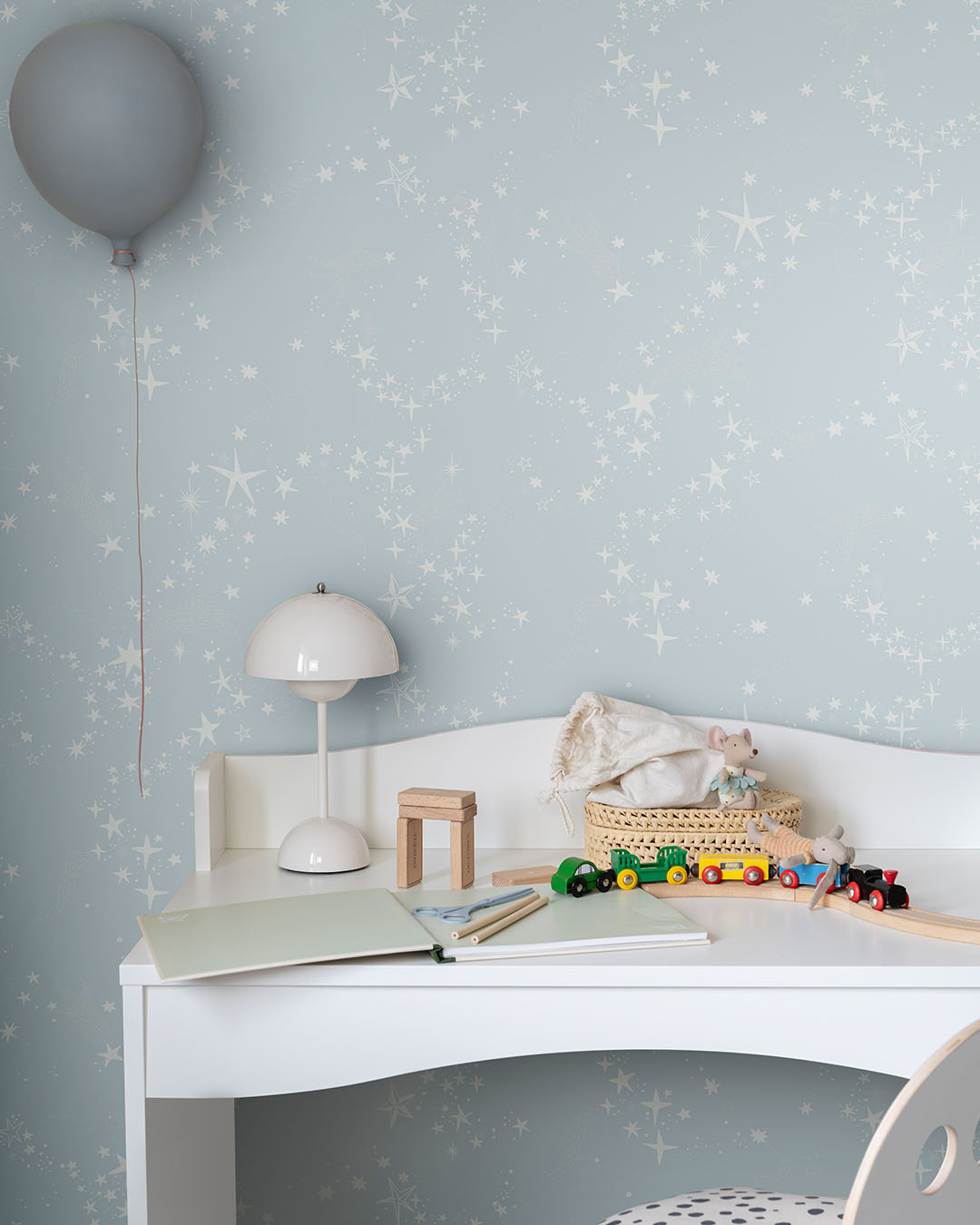 29023 - Stjarnorna Wallpaper - Light Blue - Midbec
