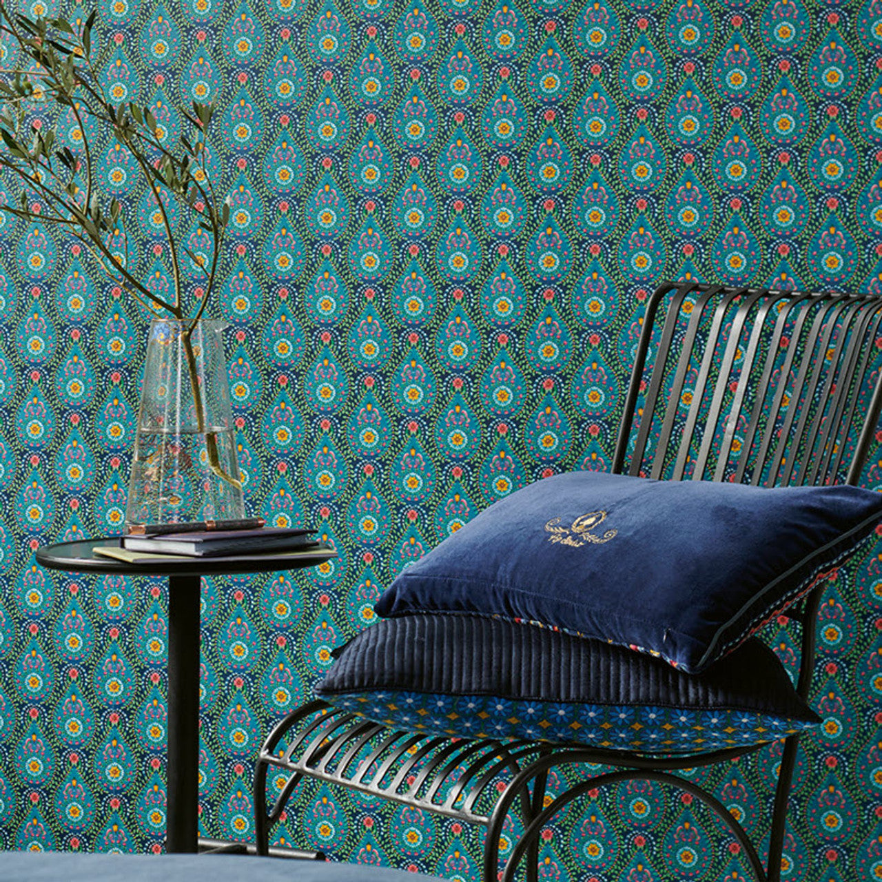 300153 - Pip Studio 5 Raindrops Wallpaper - Dark Blue - Eijffinger