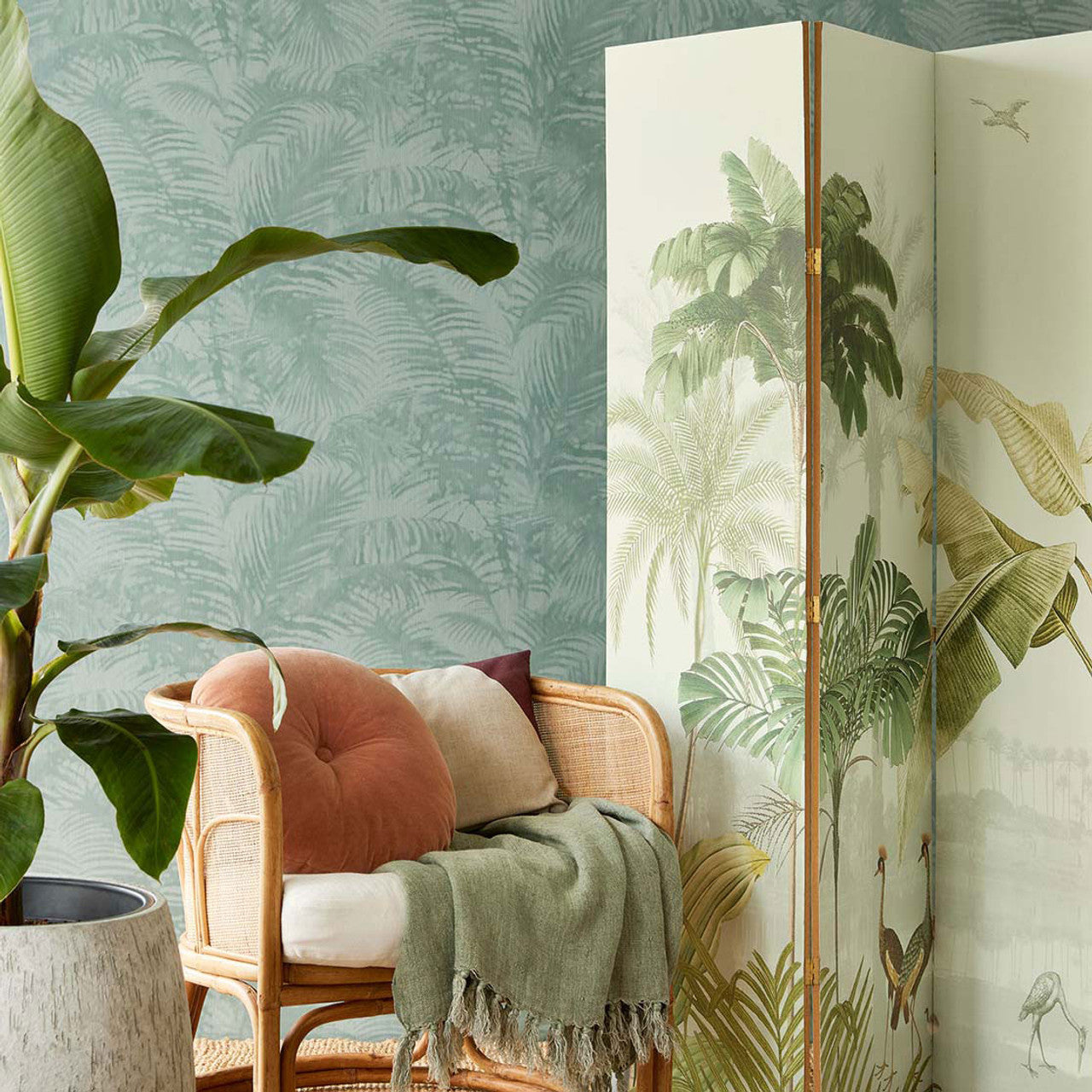 317305 - Oasis Palm Oasis Wallpaper - Blue - Eijffinger