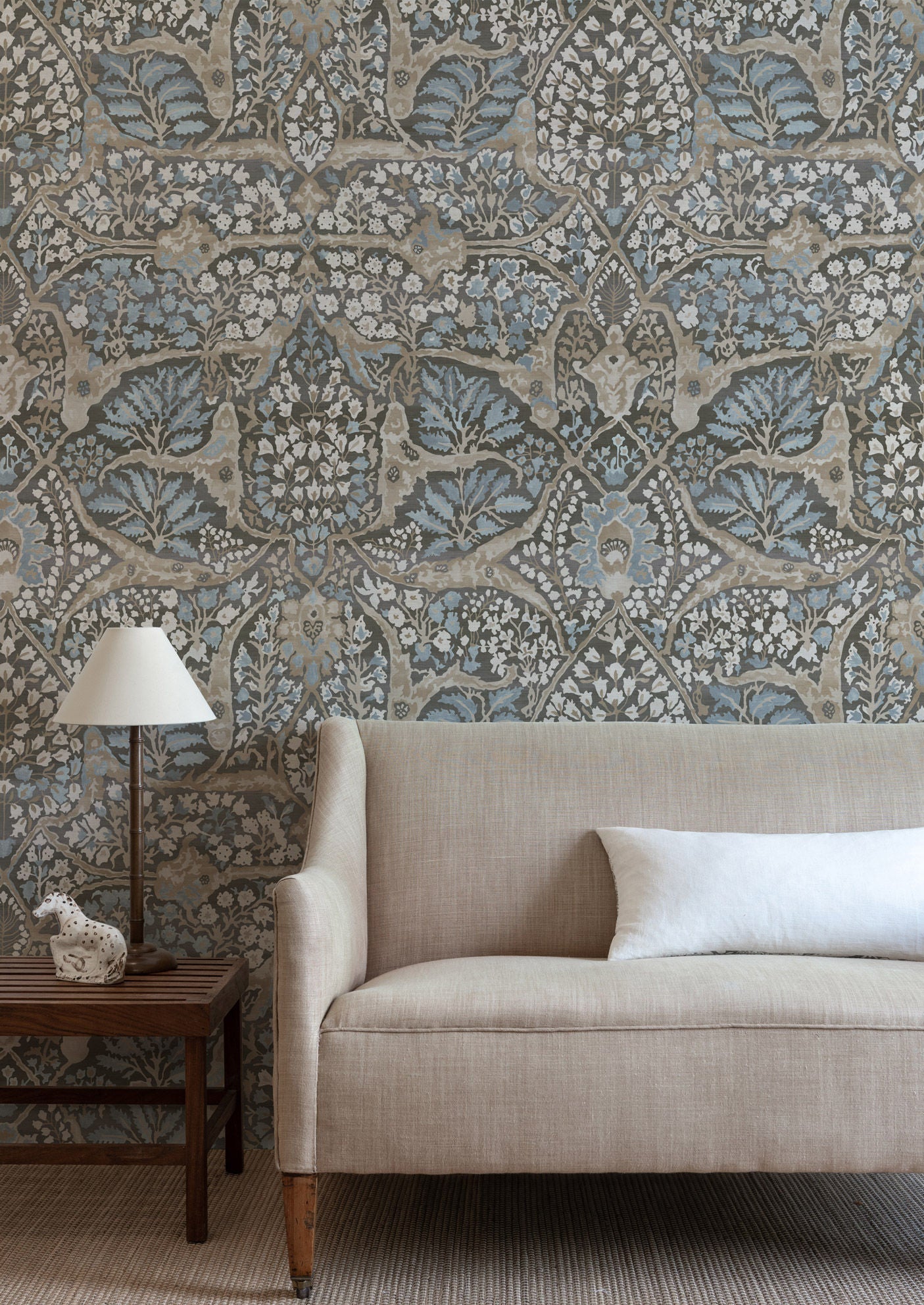 Alhambra 100 Wallpaper - Persian - Lewis & Wood