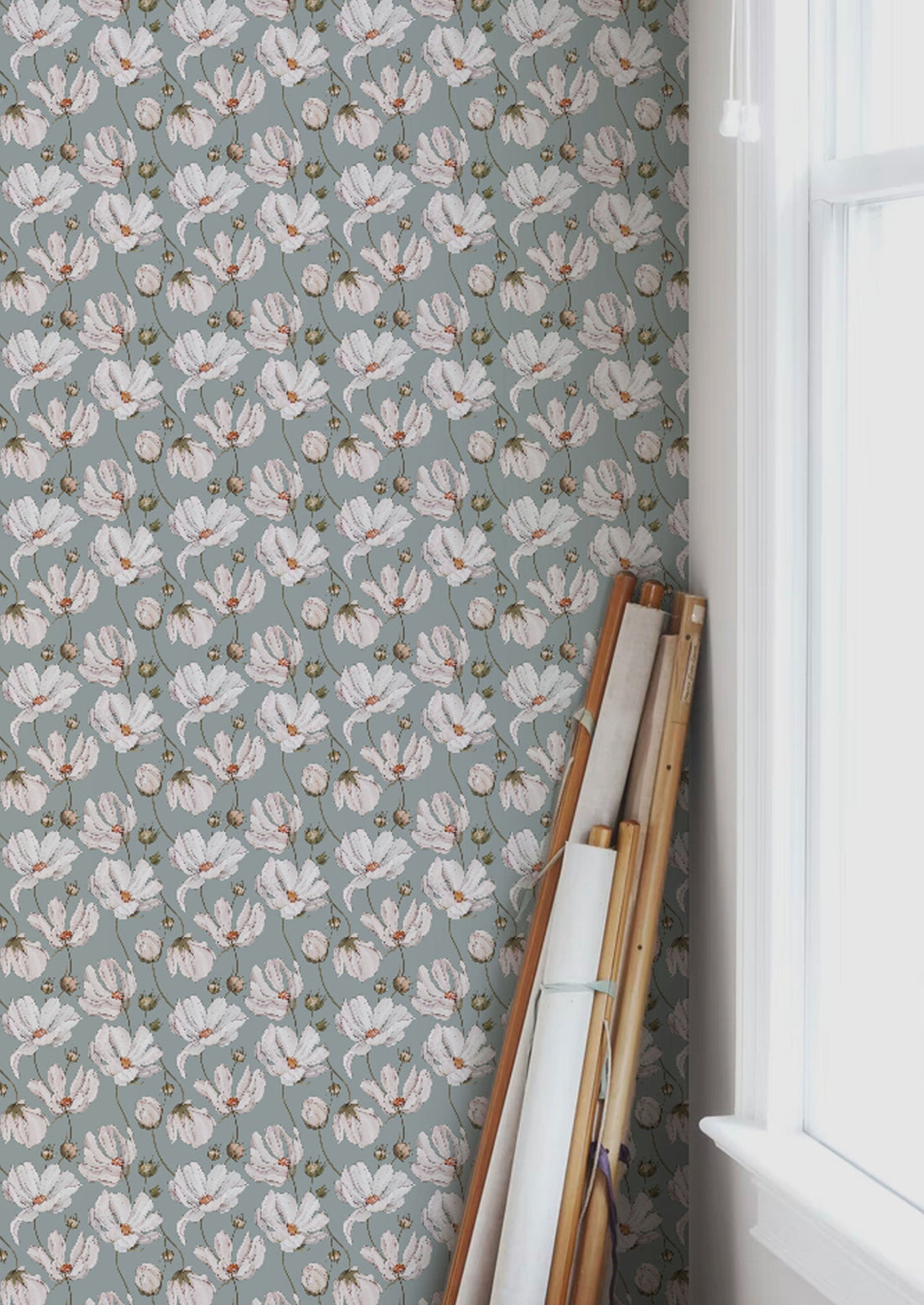 Daisies Wallpaper - Blue - Summer Gray
