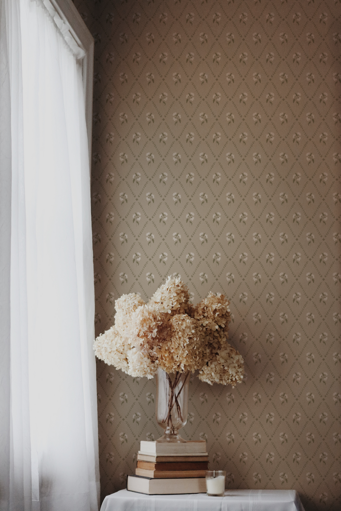 Eline Wallpaper - Earth - Summer Gray
