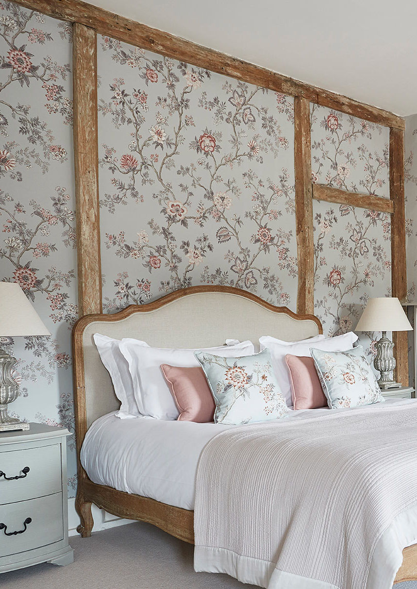 Indienne Wallpaper - China Blue - Lewis & Wood