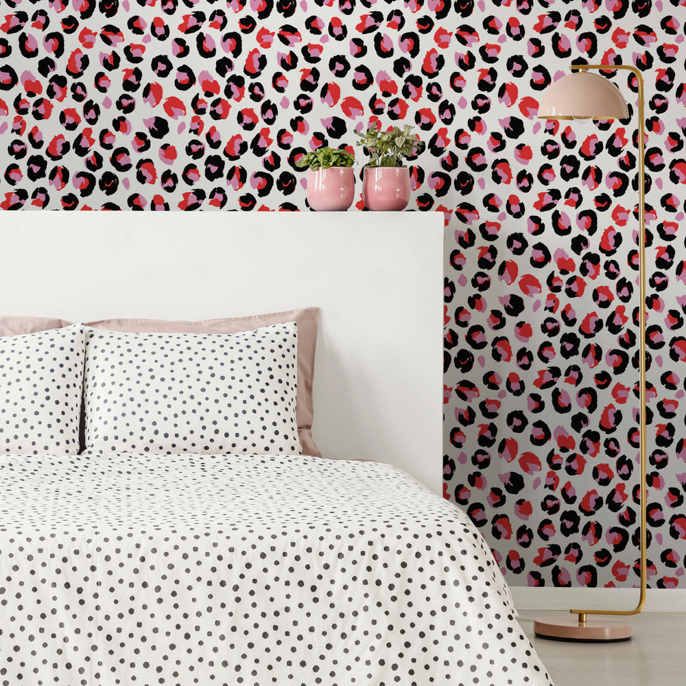 LH900156 - Wild Thing Wallpaper - Candy Apple & Bubblegum Pink - Lust Home