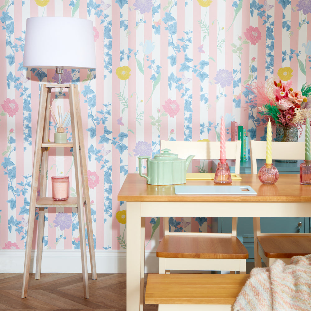 LH900401 - Secret Garden Wallpaper - Bubblegum with Pastels - Lust Home
