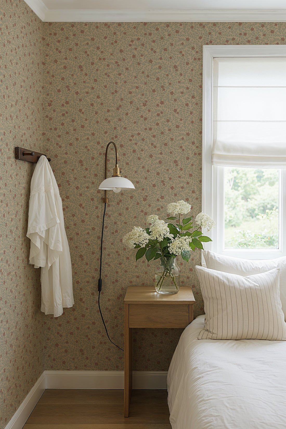 Lief Wallpaper - Burgundy - Summer Gray
