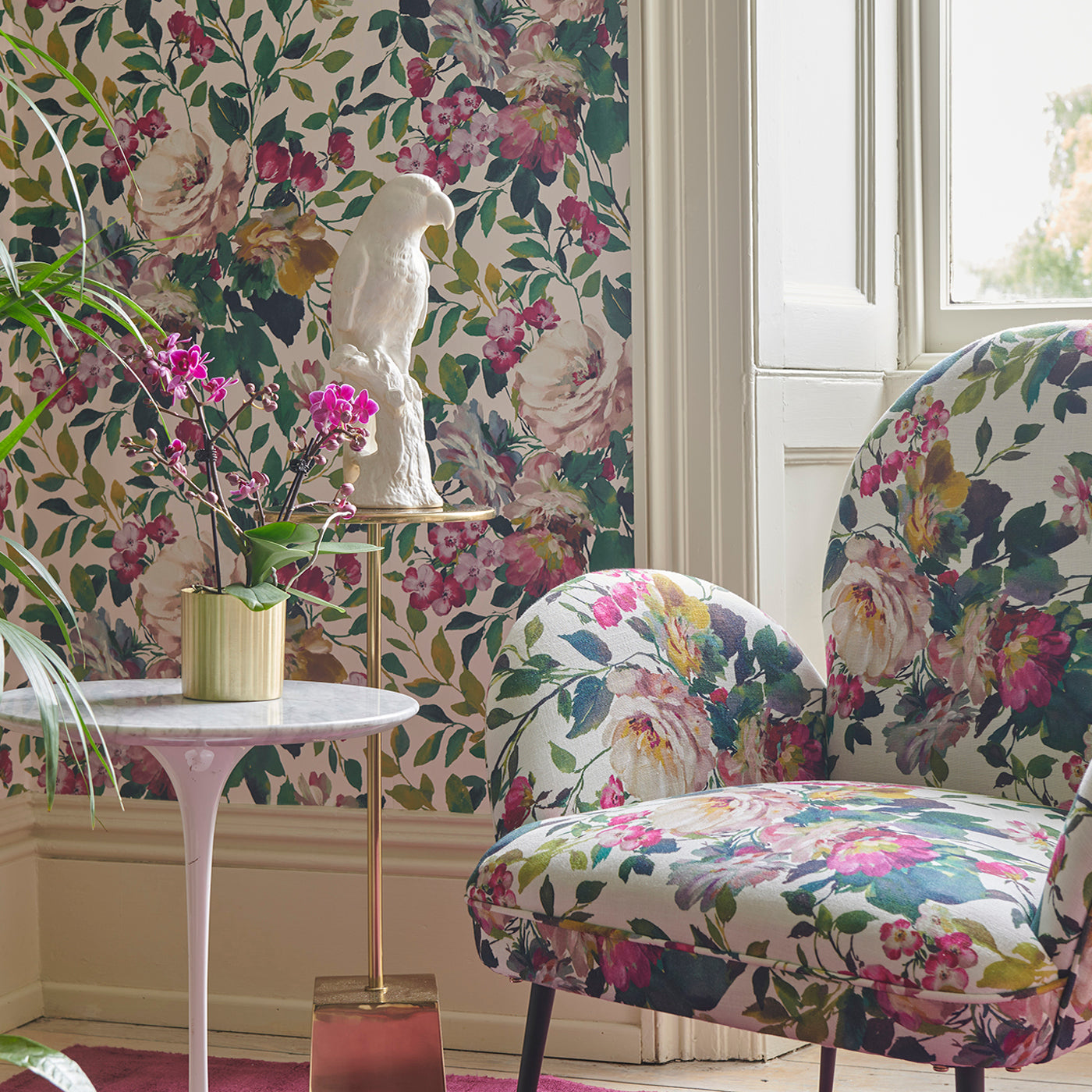 W0139/03 - Bloom Wallpaper - Fuchsia - Clarke & Clarke