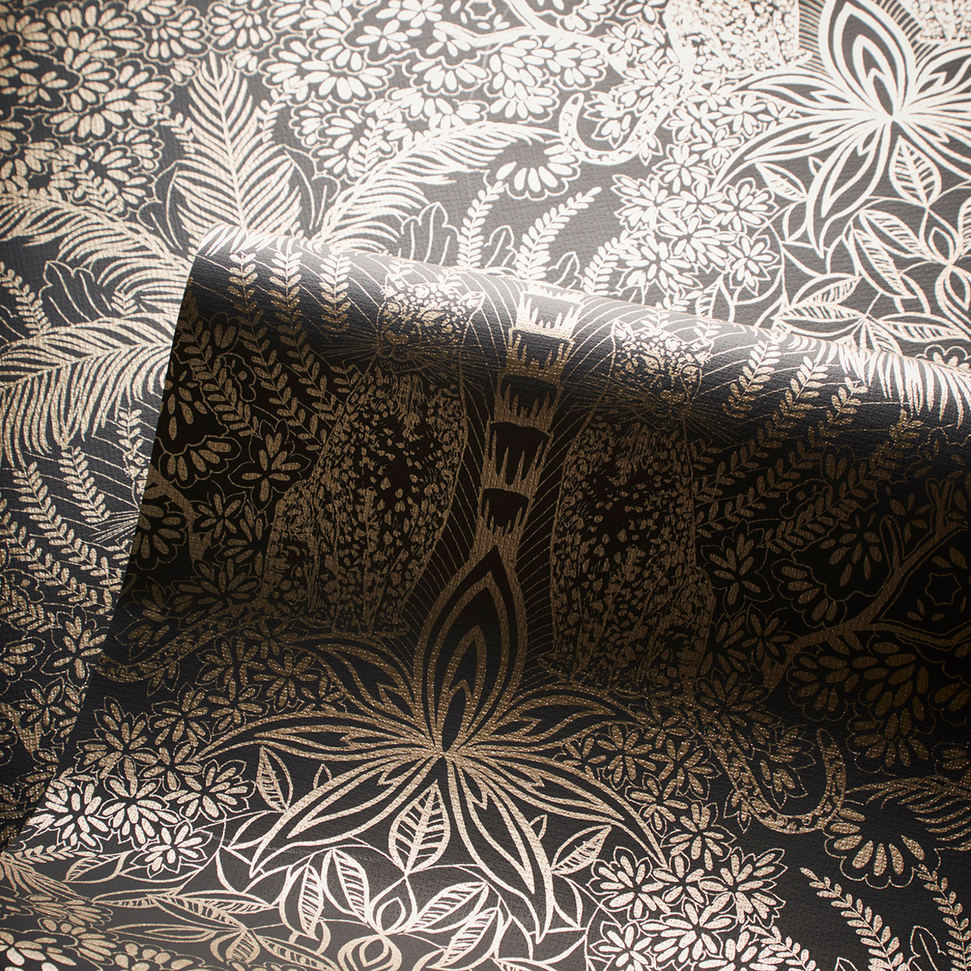 W0141/01 - Leopardo Wallpaper - Antique/Noir - Clarke & Clarke