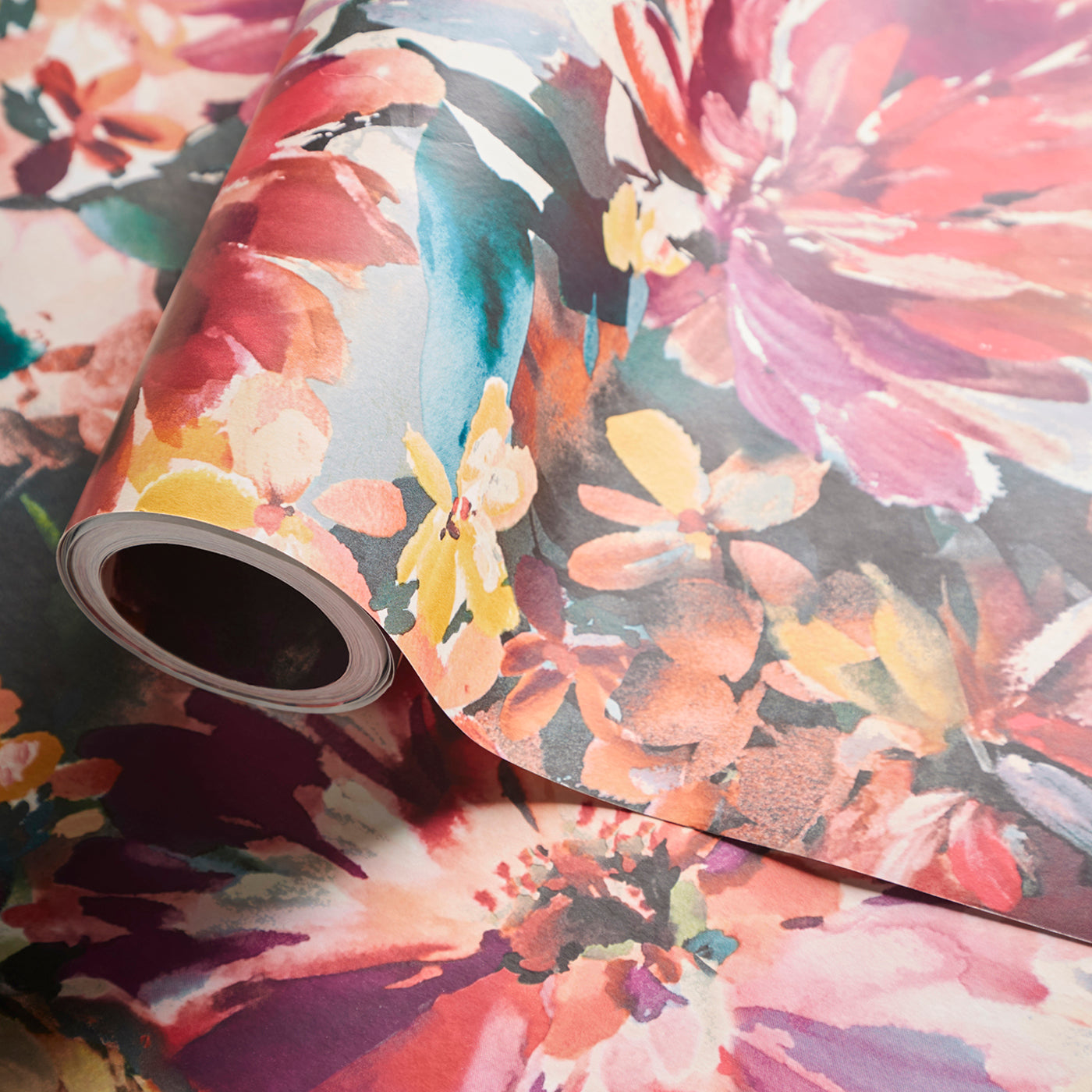 W0145/02 - Tahiti Wallpaper - Fuchsia - Clarke & Clarke