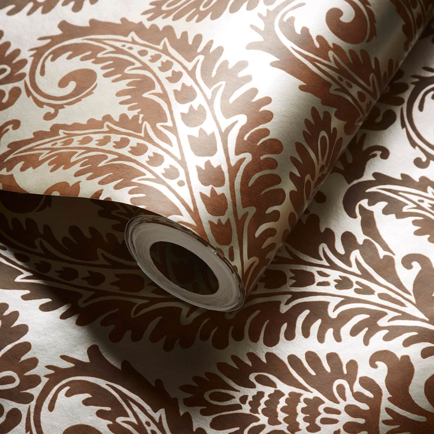 W0161/04 - Regale Wallpaper - Russet/Gilver - Clarke & Clarke