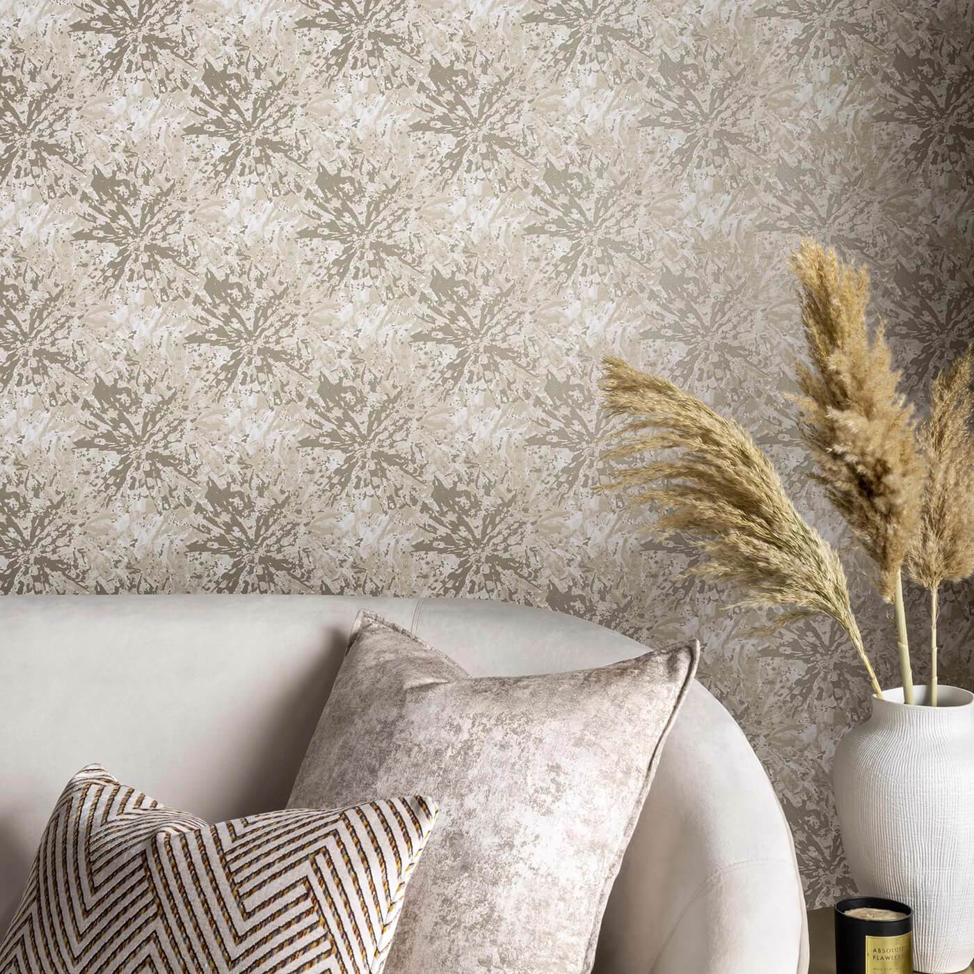 W0177/01 - Dipinto Wallpaper - Ivory - Clarke & Clarke