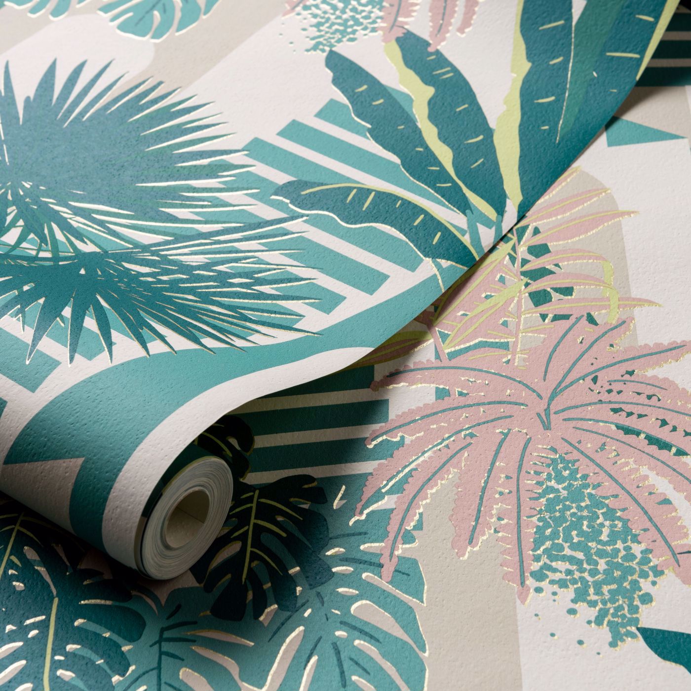 W0186/02 - Malindi Wallpaper - Mineral/Blush - Clarke & Clarke