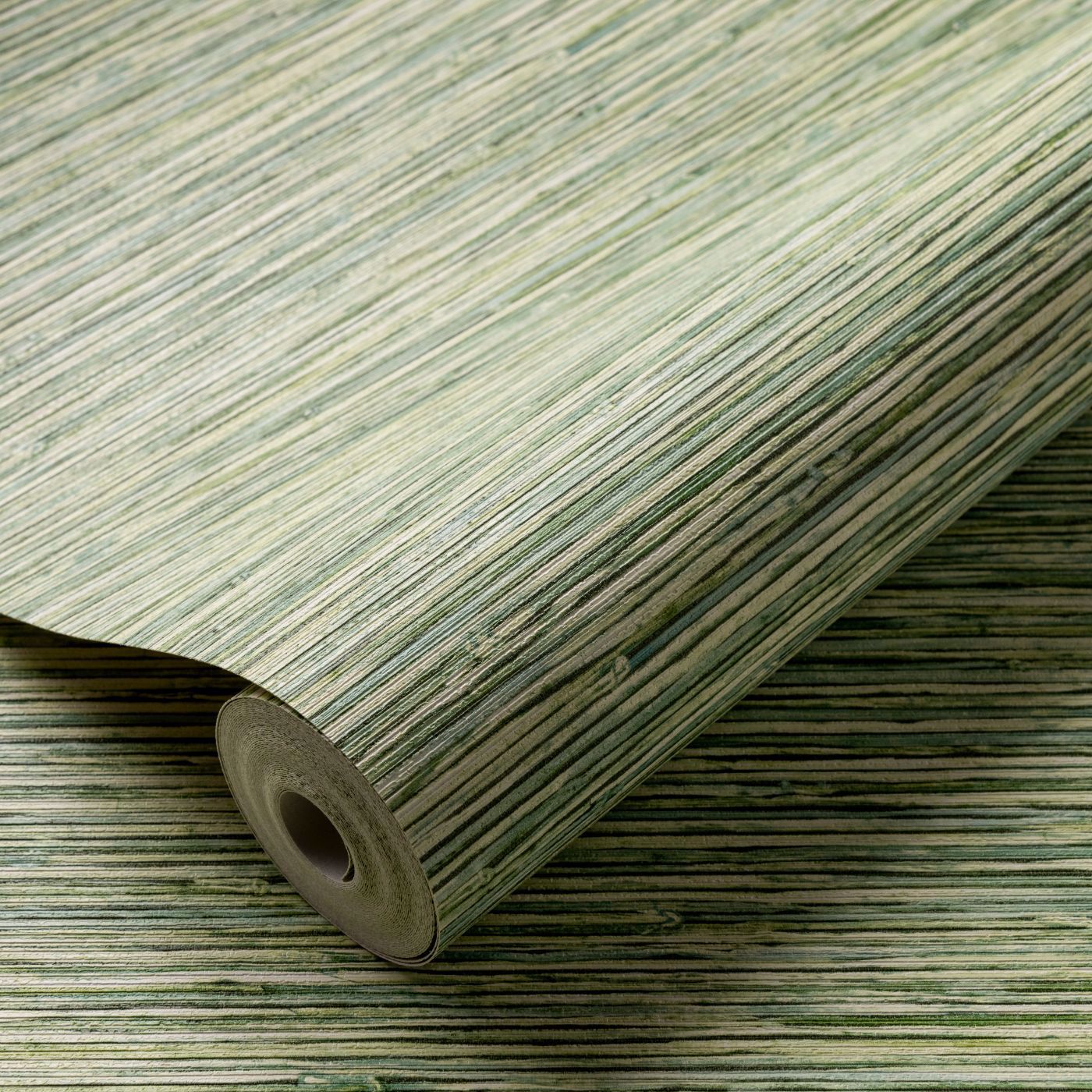 W0192/04 - Xan Wallpaper - Palm - Clarke & Clarke