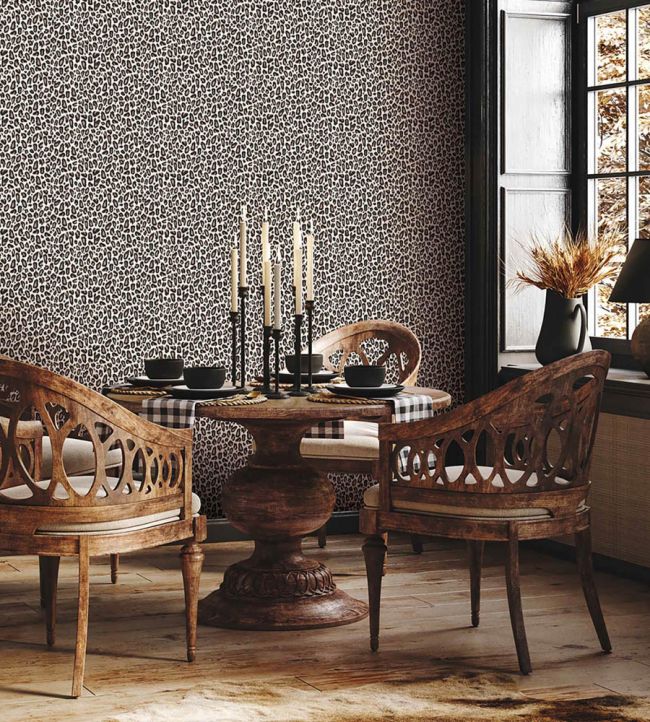 WM-449-02R - Big Kat Wallpaper - Brunette - Woodchip & Magnolia
