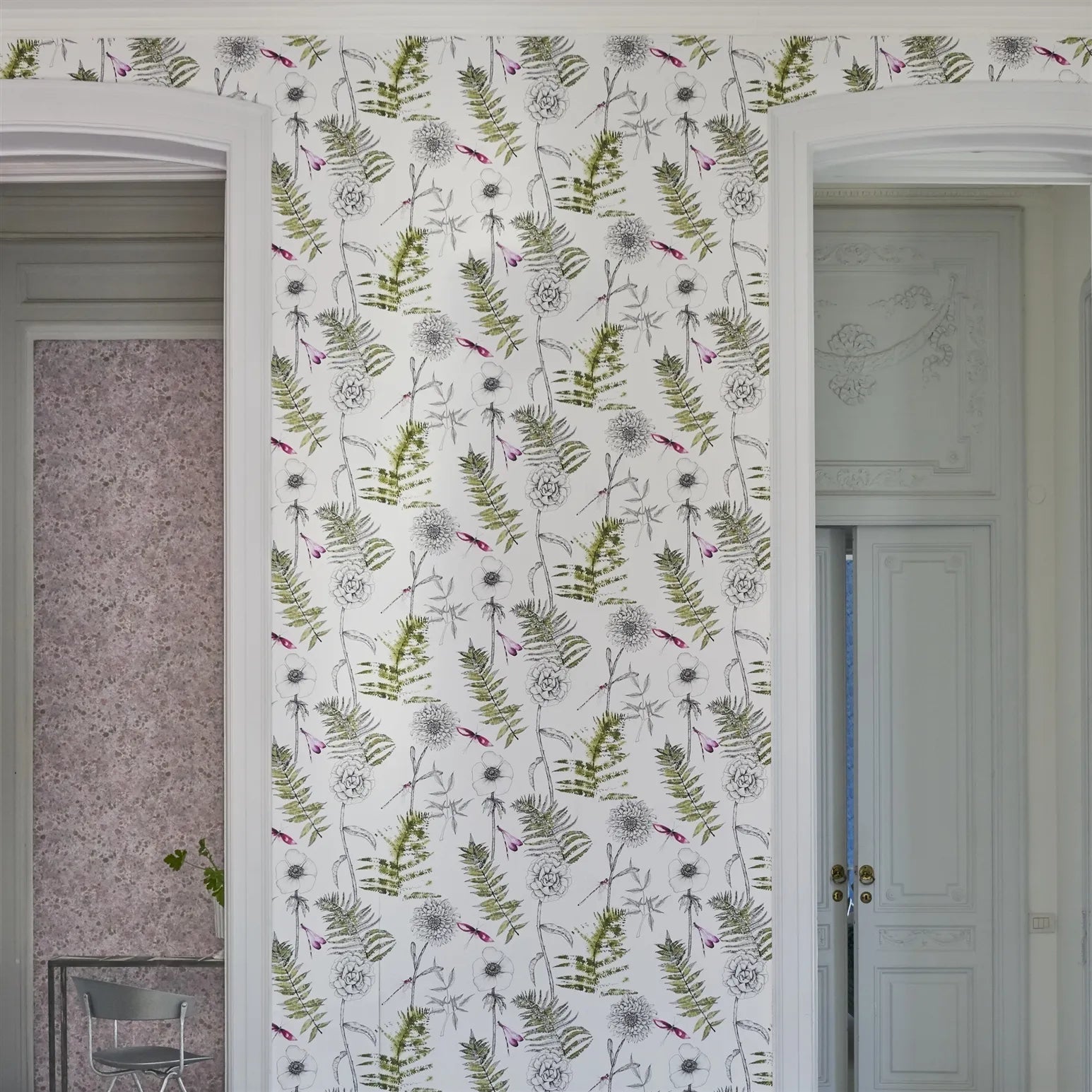 Acanthus Wallpaper - Ivory - PDG1022/05 - Designers Guild - Premier Wallcovering