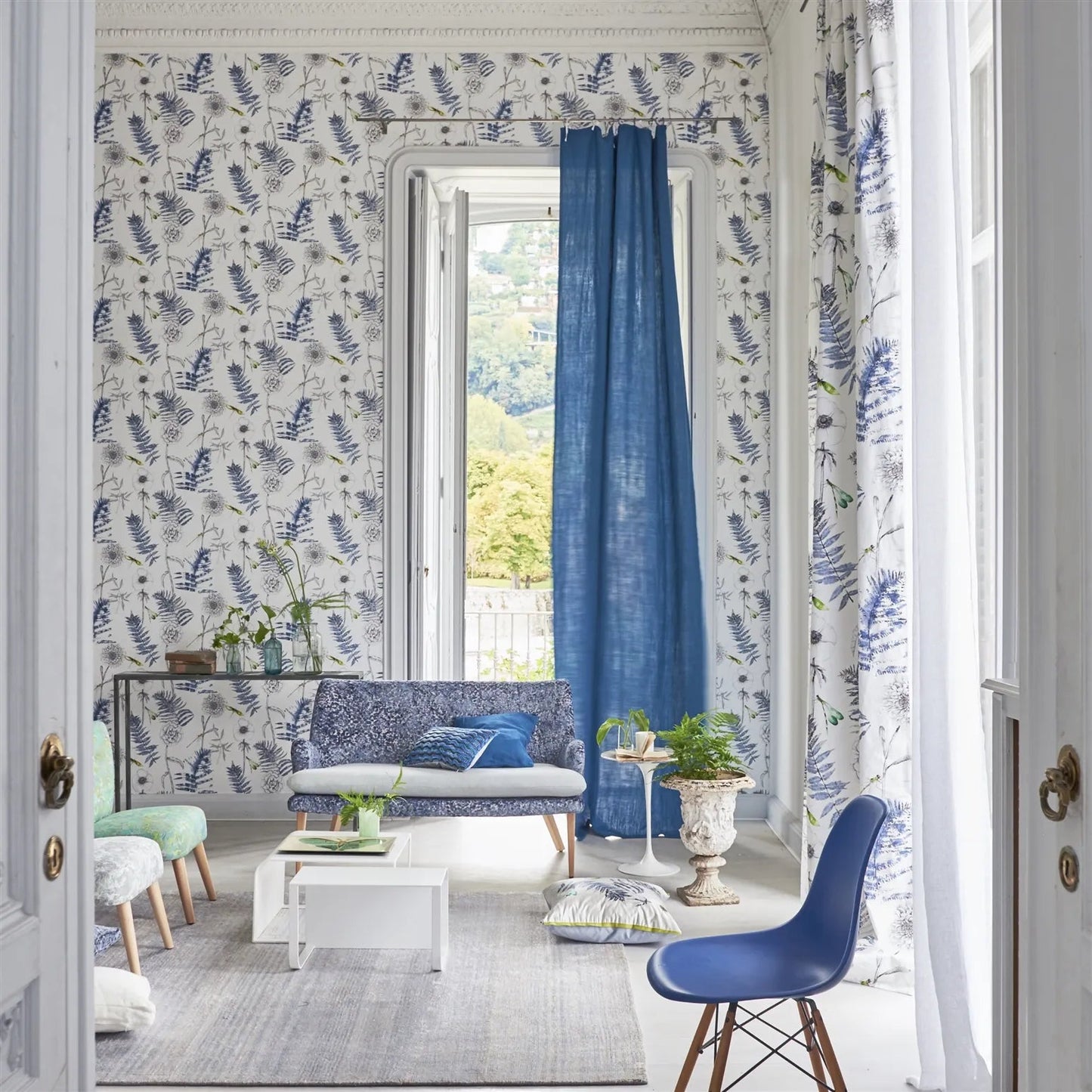 Acanthus Wallpaper - Indigo - PDG1022/01 - Designers Guild - Premier Wallcovering