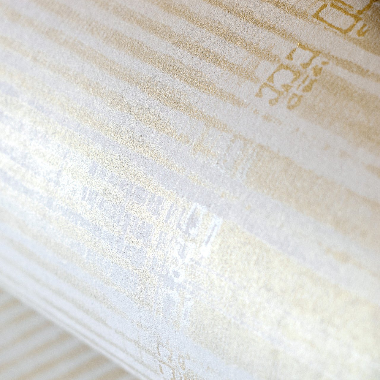 Adonea Hermes Wallpaper - Cream - Hohenberger - 64323 - Premier Wallcovering