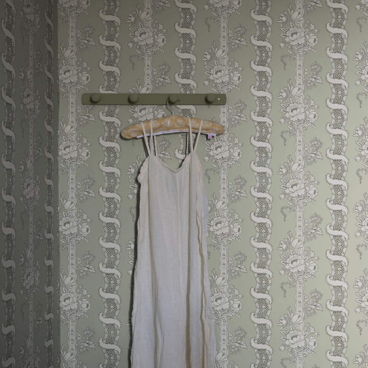 Alexandra Wallpaper - Sage Green - Sandberg - S10249 - Premier Wallcovering