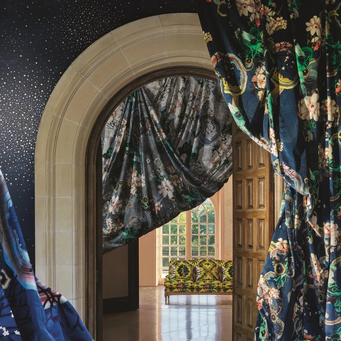 Algae Bloom Fabric - Graphite - Christian Lacroix - FCL7062/02 - Premier Wallcovering