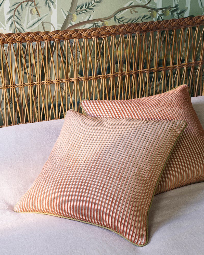 Alina Fabric - Or - Manuel Canovas - M4173-02 - Premier Wallcovering