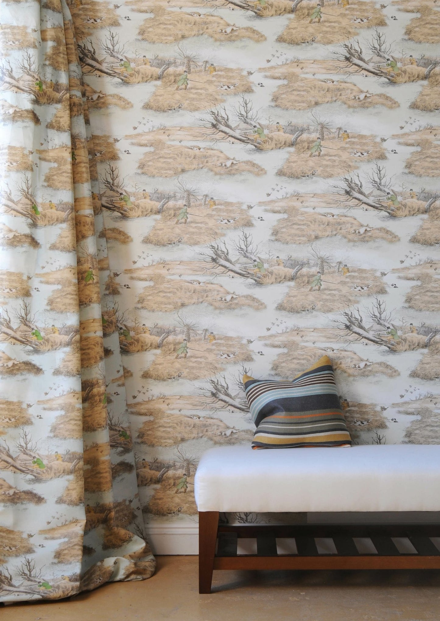 Lewis & Wood - Alken Wildfowlers - Beige - Premier Wallcovering