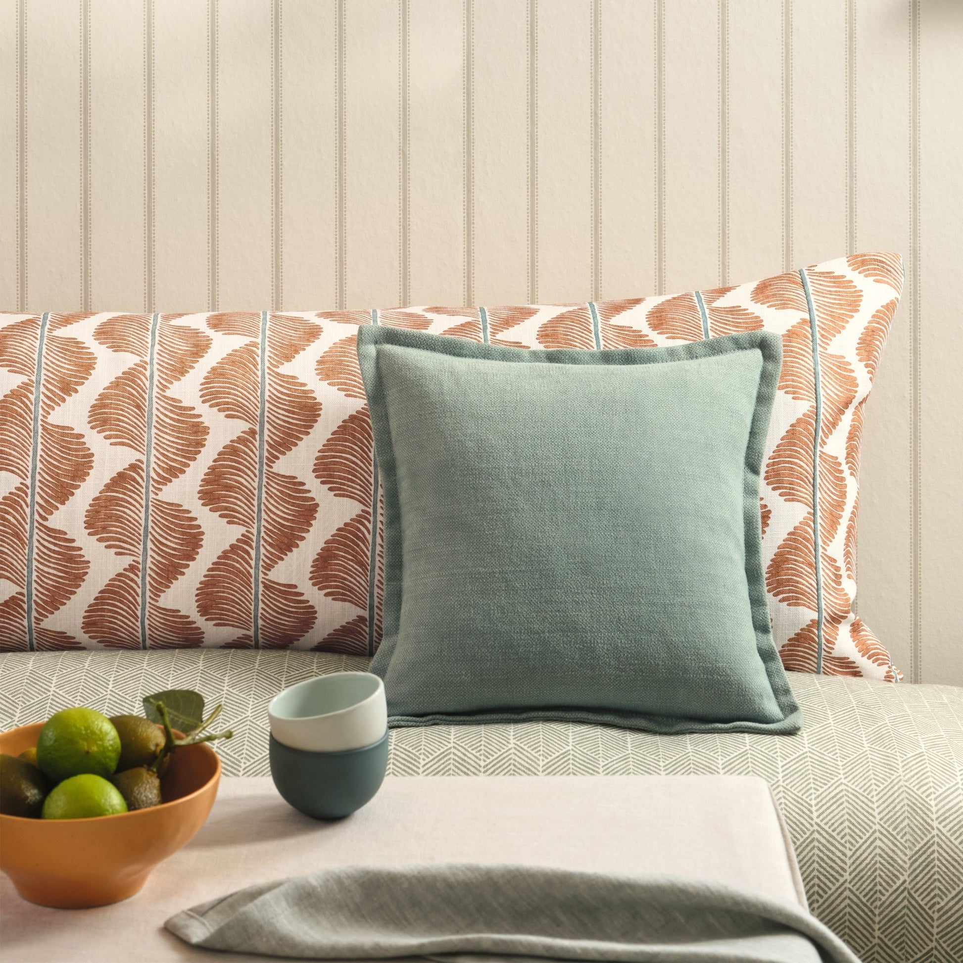 Alma Wallpaper - Merino - Romo - Aubin - W473/01 - Premier Wallcovering