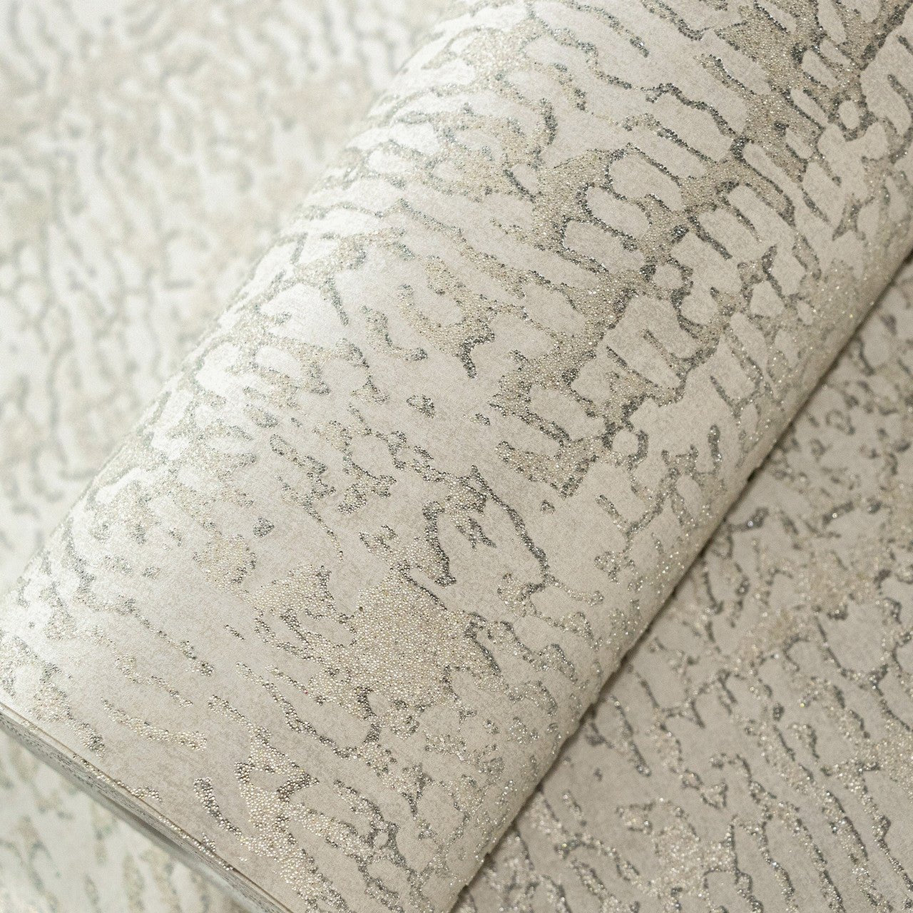 Alpine Reptile Feel Wallpaper - Beige - Hohenberger - 81267 - Premier Wallcovering