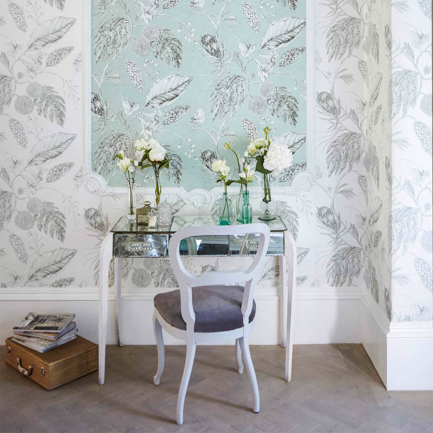 Amborella Wallpaper - Jute - HGAT111221 - Harlequin - Premier Wallcovering