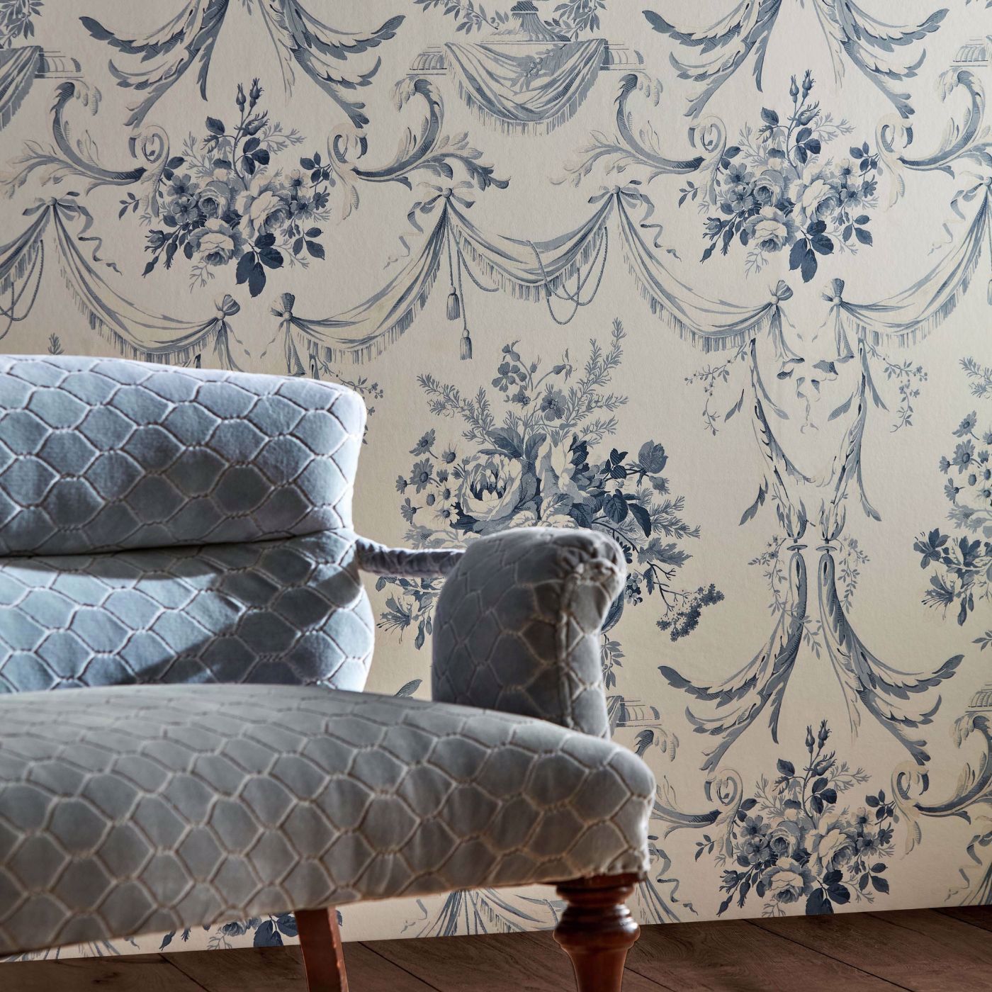 Andromeda's Cup Wallpaper - Olympic Blue - DGDW217316 - Sanderson - Premier Wallcovering