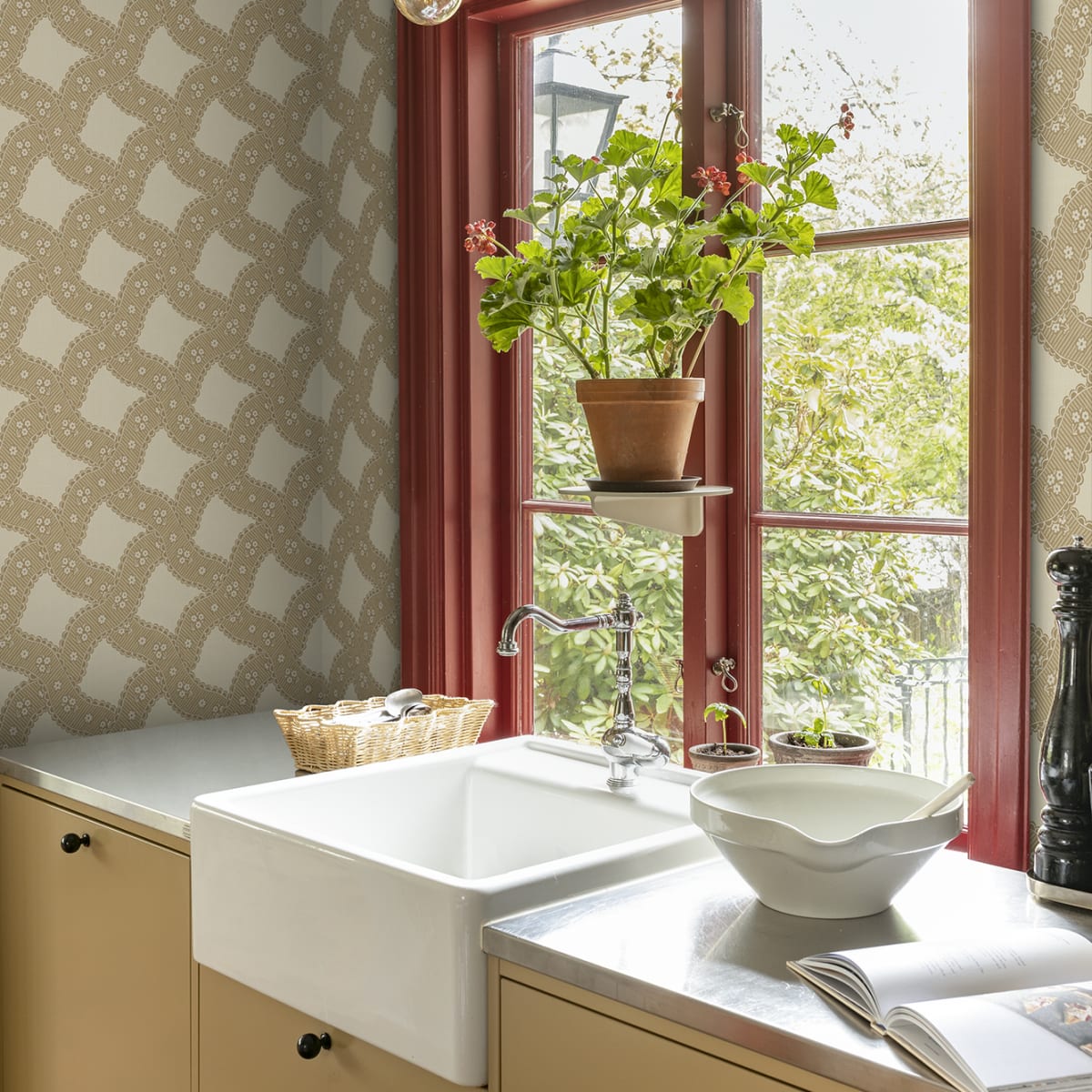Annie Wallpaper - Honey - Sandberg - S10821 - Premier Wallcovering