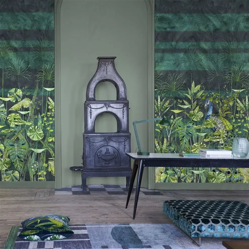 Arjuna Leaf Wallpaper - Viridian - PDG1088/01 - Designers Guild - Premier Wallcovering