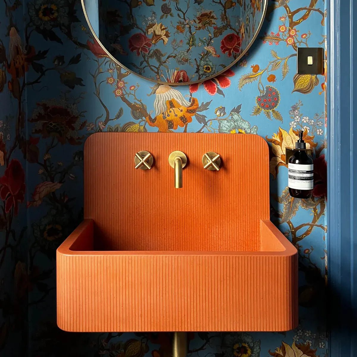 Artemis Wallpaper - Azure - House of Hackney - 1 - WA - ART - DI - AZU - XXX - Premier Wallcovering