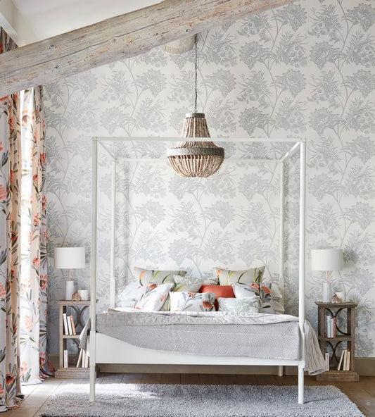 Bavero Shimmer Wallpaper - Silver - HZAP111778 - Harlequin - Premier Wallcovering