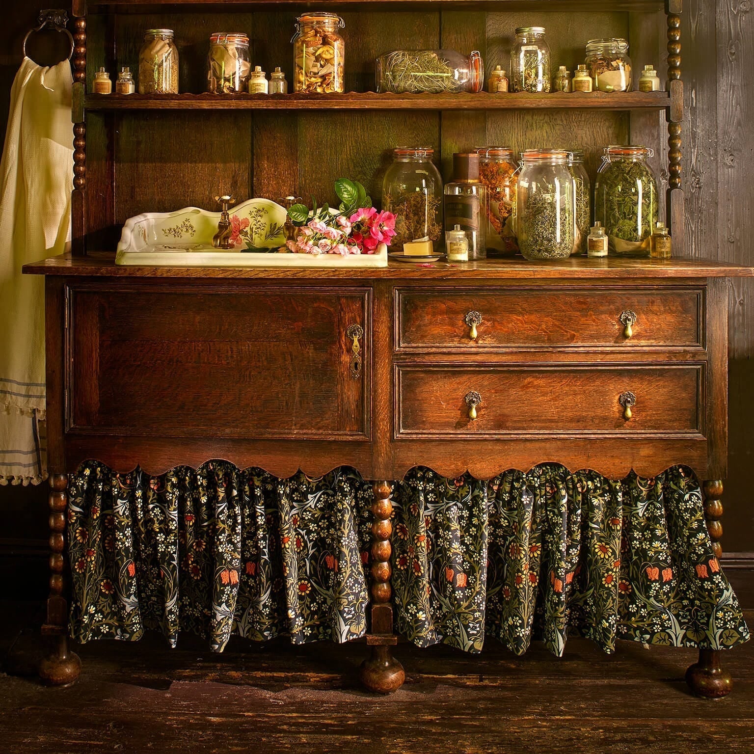 Blackthorn Velvet Fabric -  Billiard Green - House of Hackney - 1-FA-BLA-VE-BIL-XXX-XXX - Premier Wallcovering