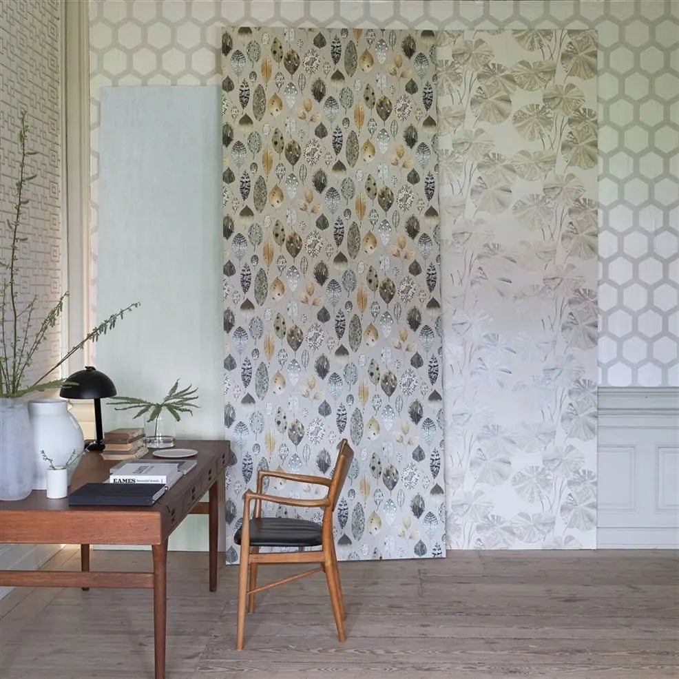 Brahmi Wallpaper - Oyster - PDG1061/02 - Designers Guild - Premier Wallcovering