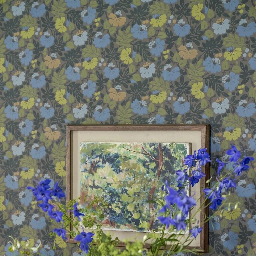 Carlisle Fauna Wallpaper - Forest - English Heritage - PEH0005/04 - Premier Wallcovering