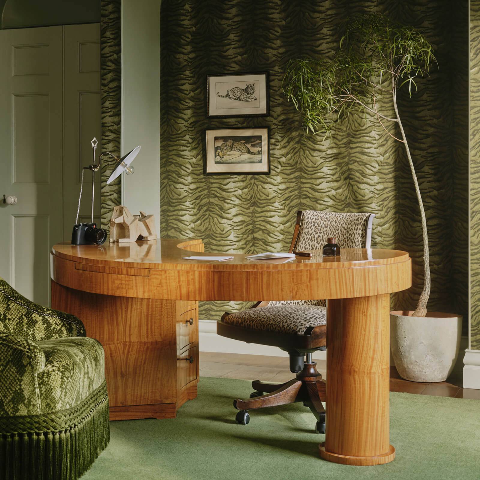 Caspian Wallpaper - Laurustine - House of Hackney - 1-WA-CPN-DI-LAU-XXX - Premier Wallcovering