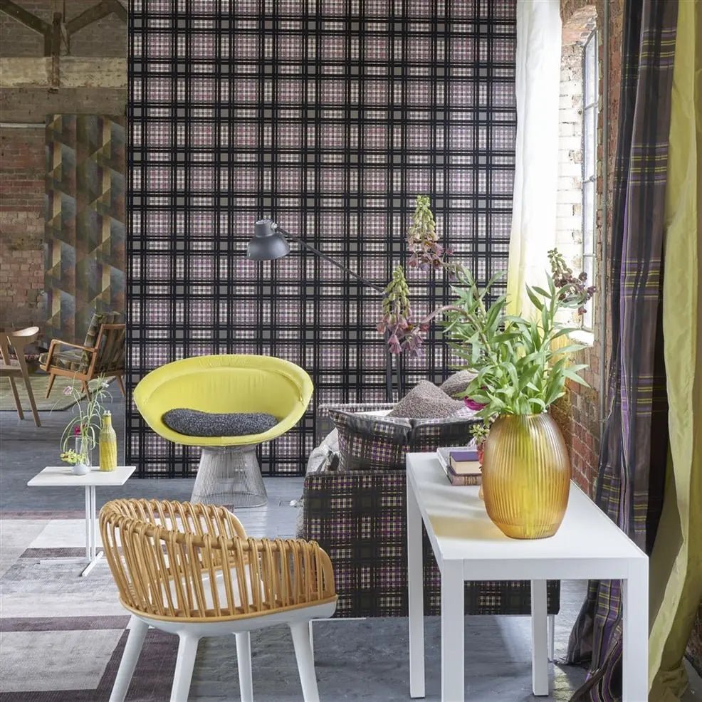 Chennai Wallpaper - Chocolate - PDG1143/05 - Designers Guild - Premier Wallcovering