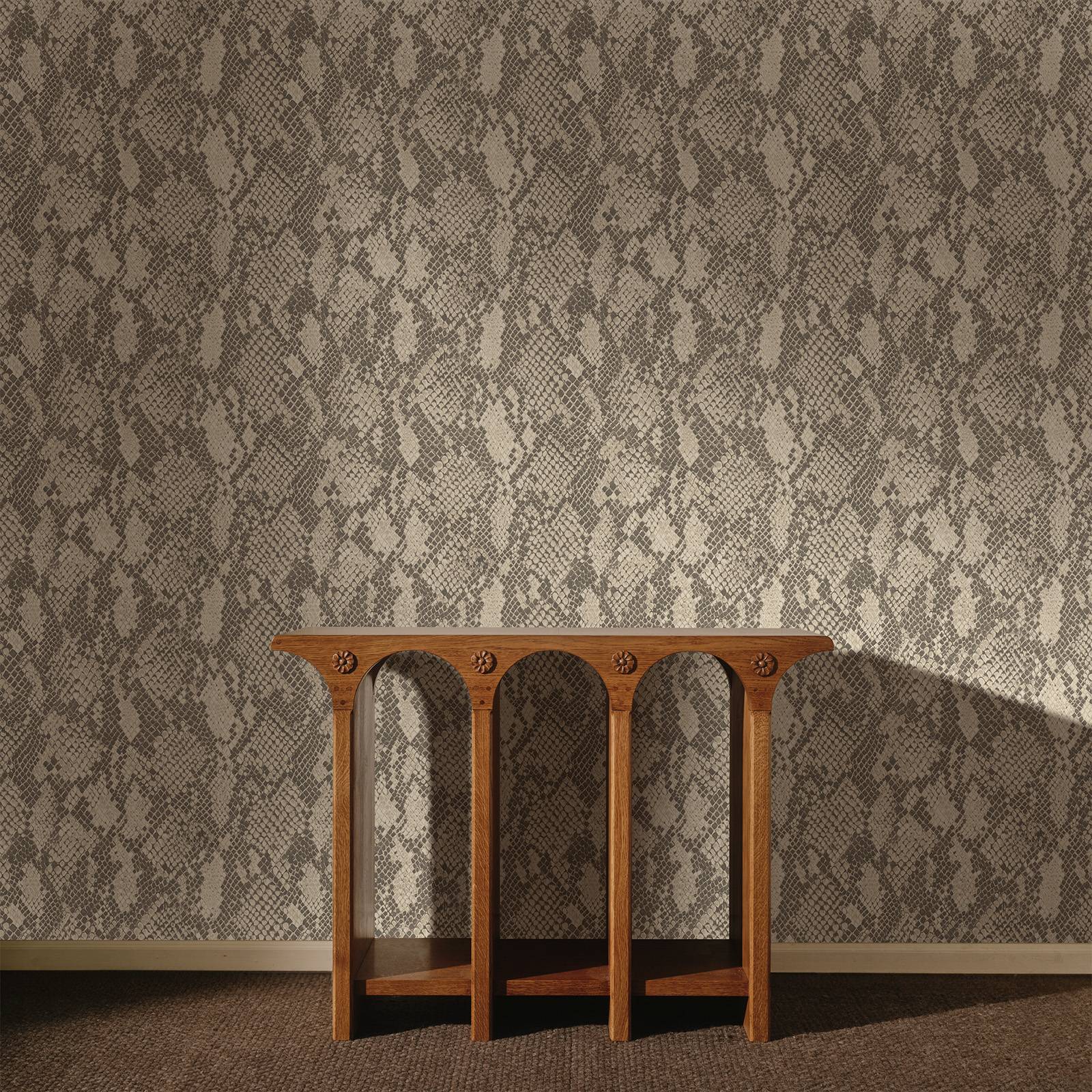 Cobra Wallpaper - Phlox - House of Hackney - 1-WA-COB-DI-PHL-XXX - Premier Wallcovering