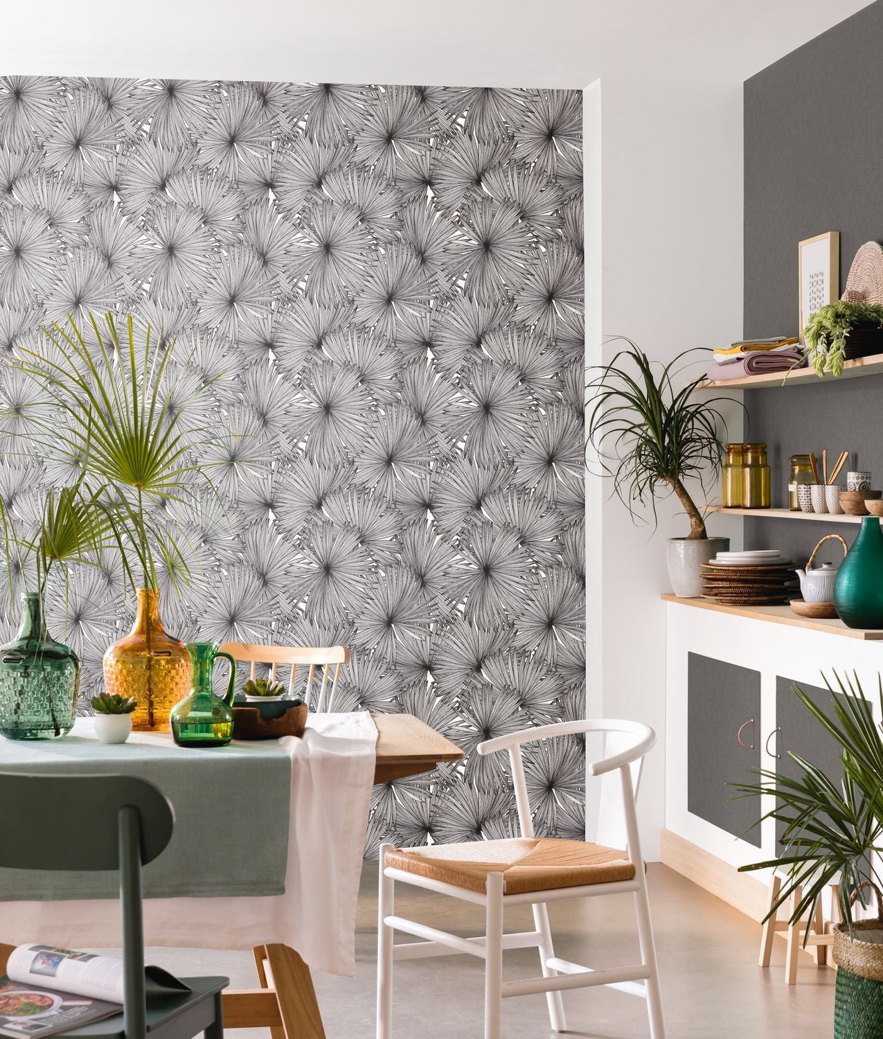 Coconut Wallpaper - Noir Blanc - Caselio - 101249000 - Premier Wallcovering