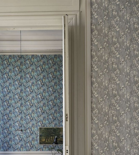 Delahaye Wallpaper - Zinc - PDG715/05 - Designers Guild - Premier Wallcovering