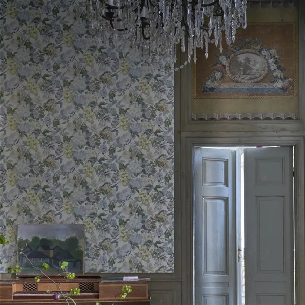 Delft Flower Wallpaper - Pewter - Designers Guild - PDG1033/05 - Premier Wallcovering