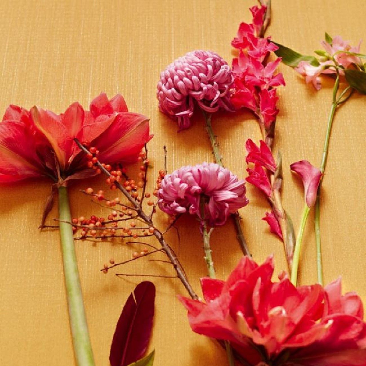 Droplets Masterpiece Plain Wallpaper - Yellow - Eijffinger - 358063 - Premier Wallcovering