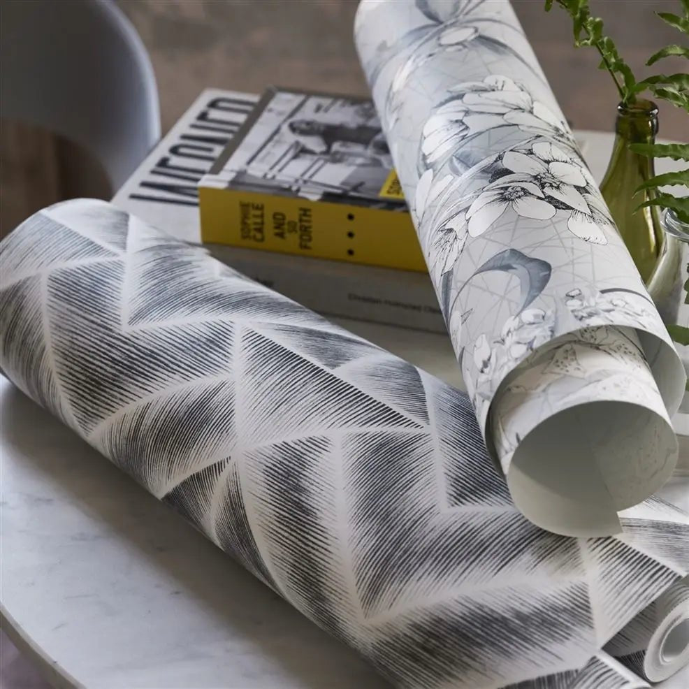 Emilie Wallpaper - Platinum - Designers Guild - PDG1050/03 - Premier Wallcovering