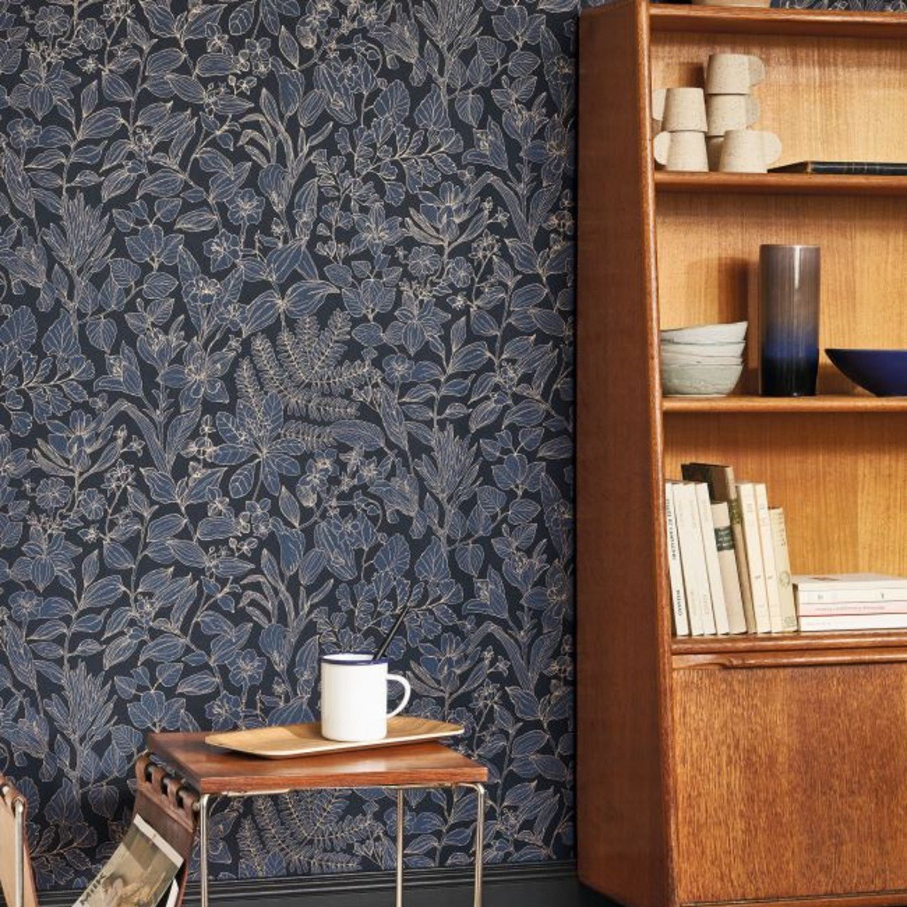 Esquisse Gardens Wallpaper - Bleu Encre - Casadeco - 87596983 - Premier Wallcovering