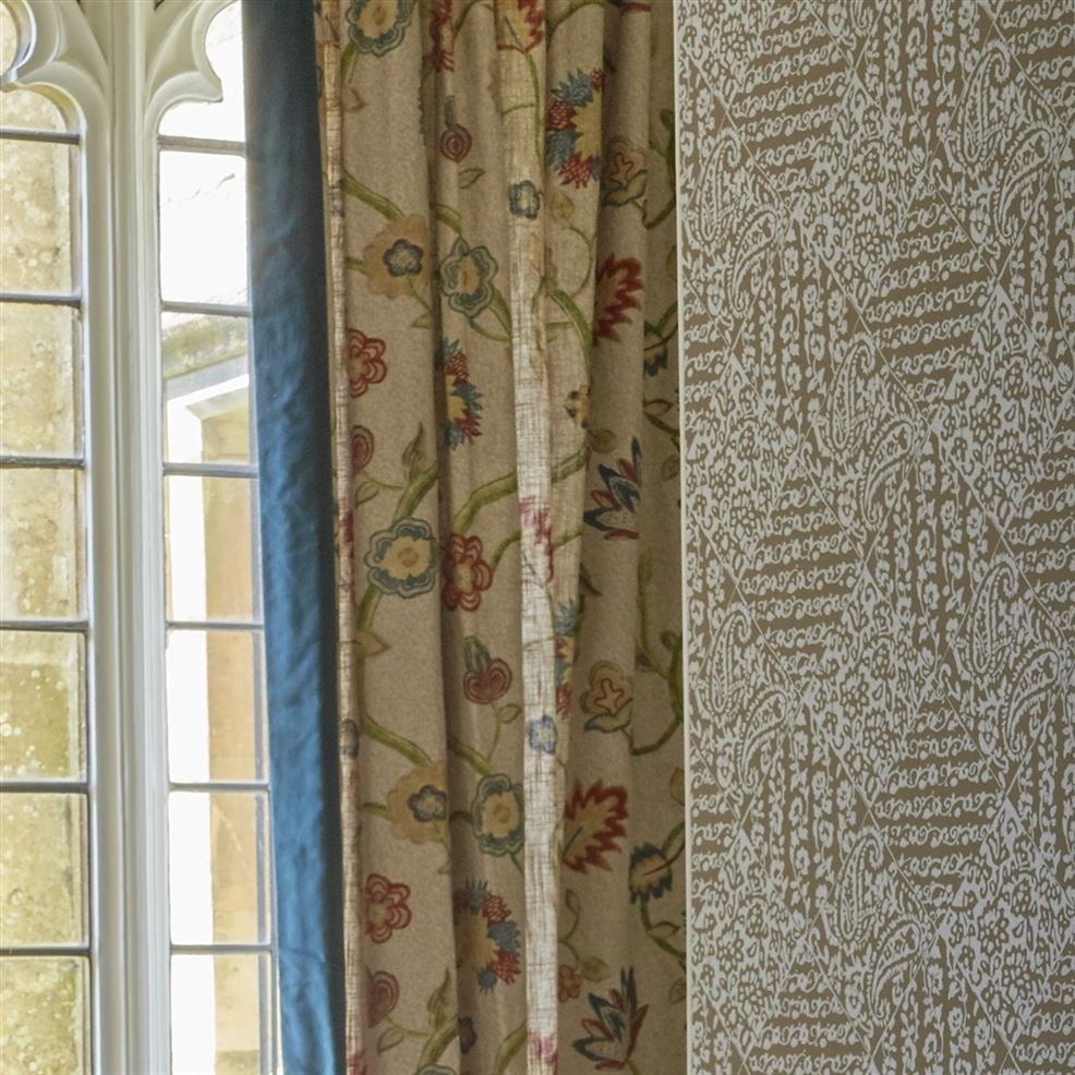 Felixton Wallpaper - Latte - William Yeoward - PWY9003/04 - Premier Wallcovering